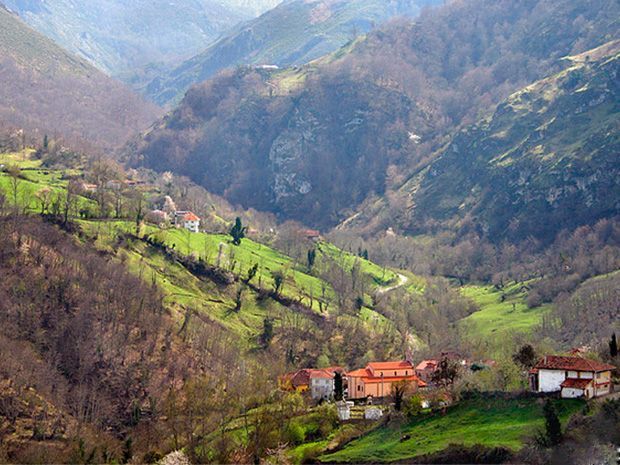 Entorno alojamiento casa rural L'Arboleu Asturias Teverga Entorno alojamiento casa rural L'Arboleu Asturias Teverga